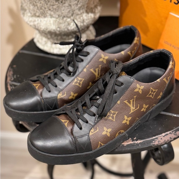Louis Vuitton Men's Black and Brown Sneakers - Picture 2 of 3